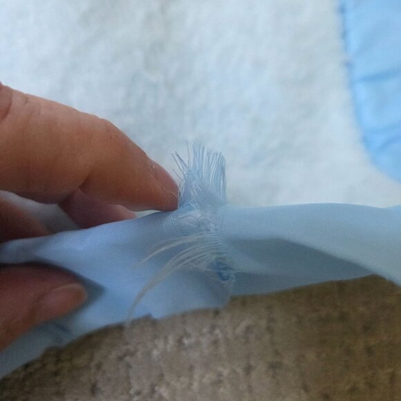 Vintage Cannon Mills Baby Blanket Yellow Bunnies Satin Trim Pastel  37" x 45" - Picture 9 of 10